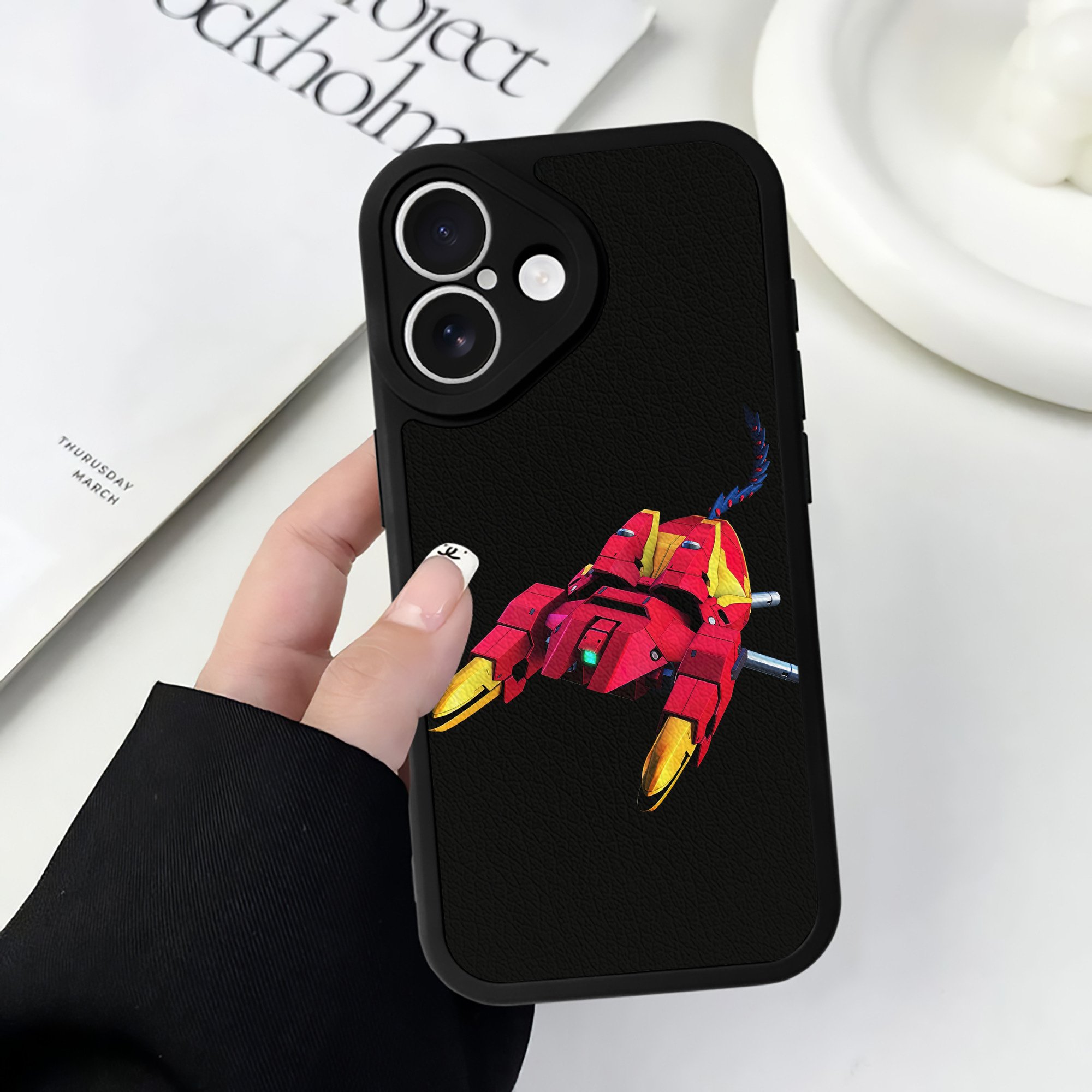 （画像用） 機動戦士ガンダム Mobile Suit Gundam 【iPhone 16シリーズ対応】シリコンスマホケース（レザー調） 材質：シリコン